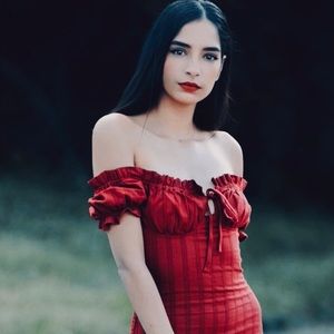 Meet your Posher, Vera